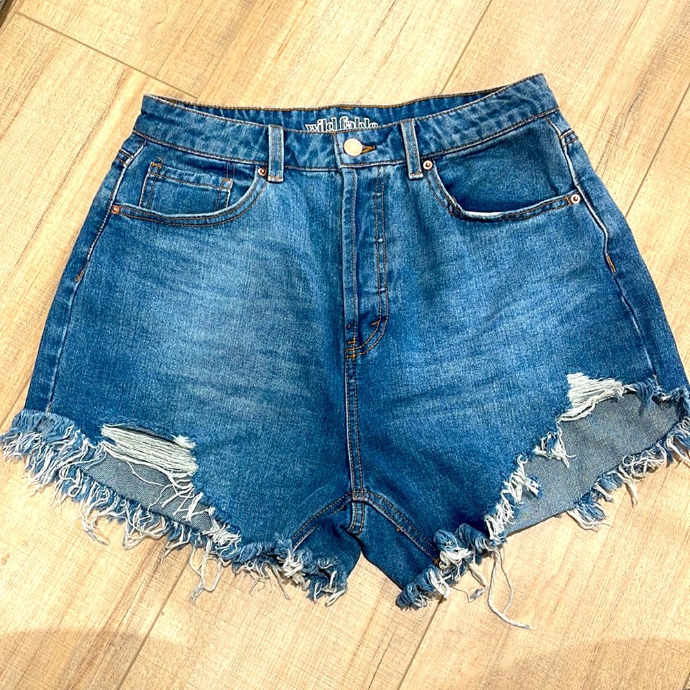 Wild fable high rise shorts, size 8